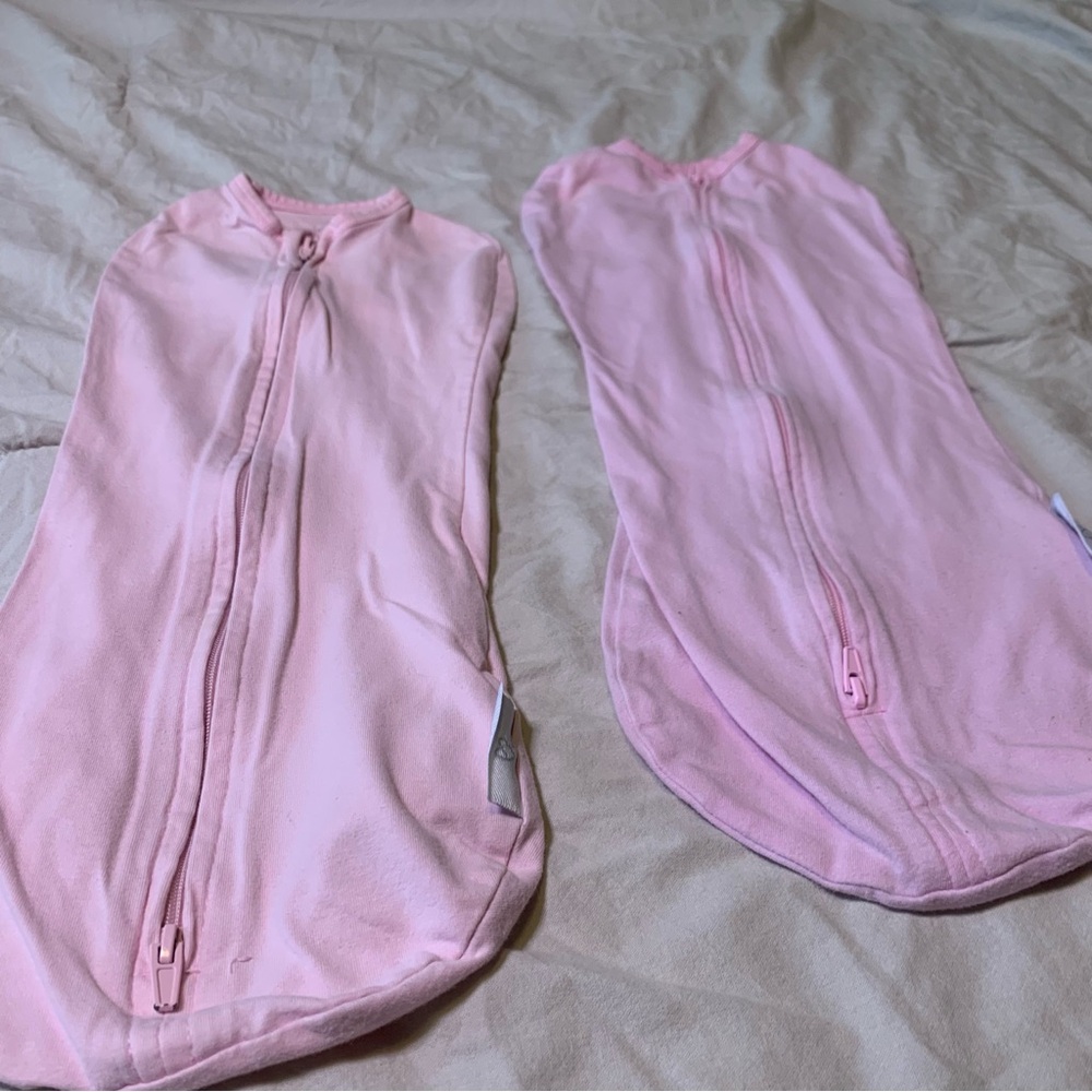 SwaddleMe Light Pink Newborn Swaddle pods set bundle - Picture 3 of 4